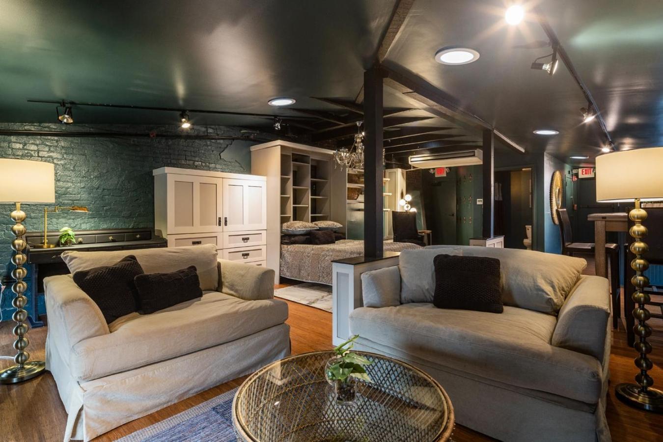 Апартаменты Lou Lou Lofts Луисвилл Экстерьер фото